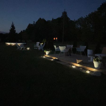 Merejussi Puhkemajad Parna Exteriör bild